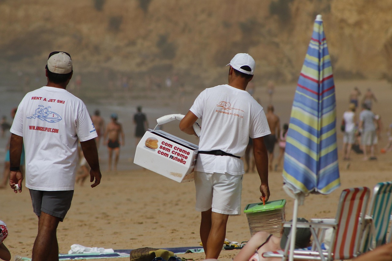 découvrez comment décrocher votre premier emploi en vente et lancer votre carrière commerciale avec succès.